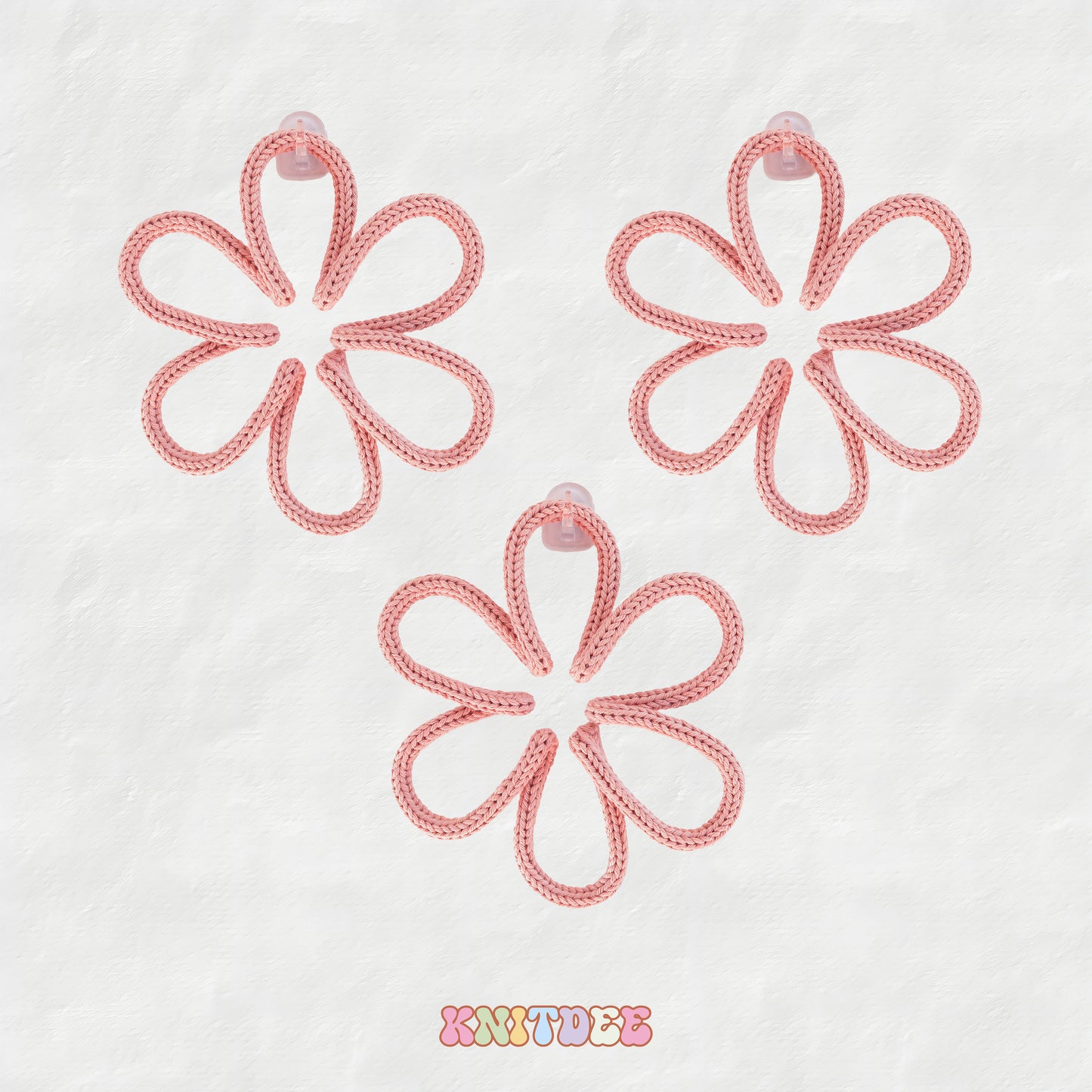 OUTLINE KNIT FLOWER