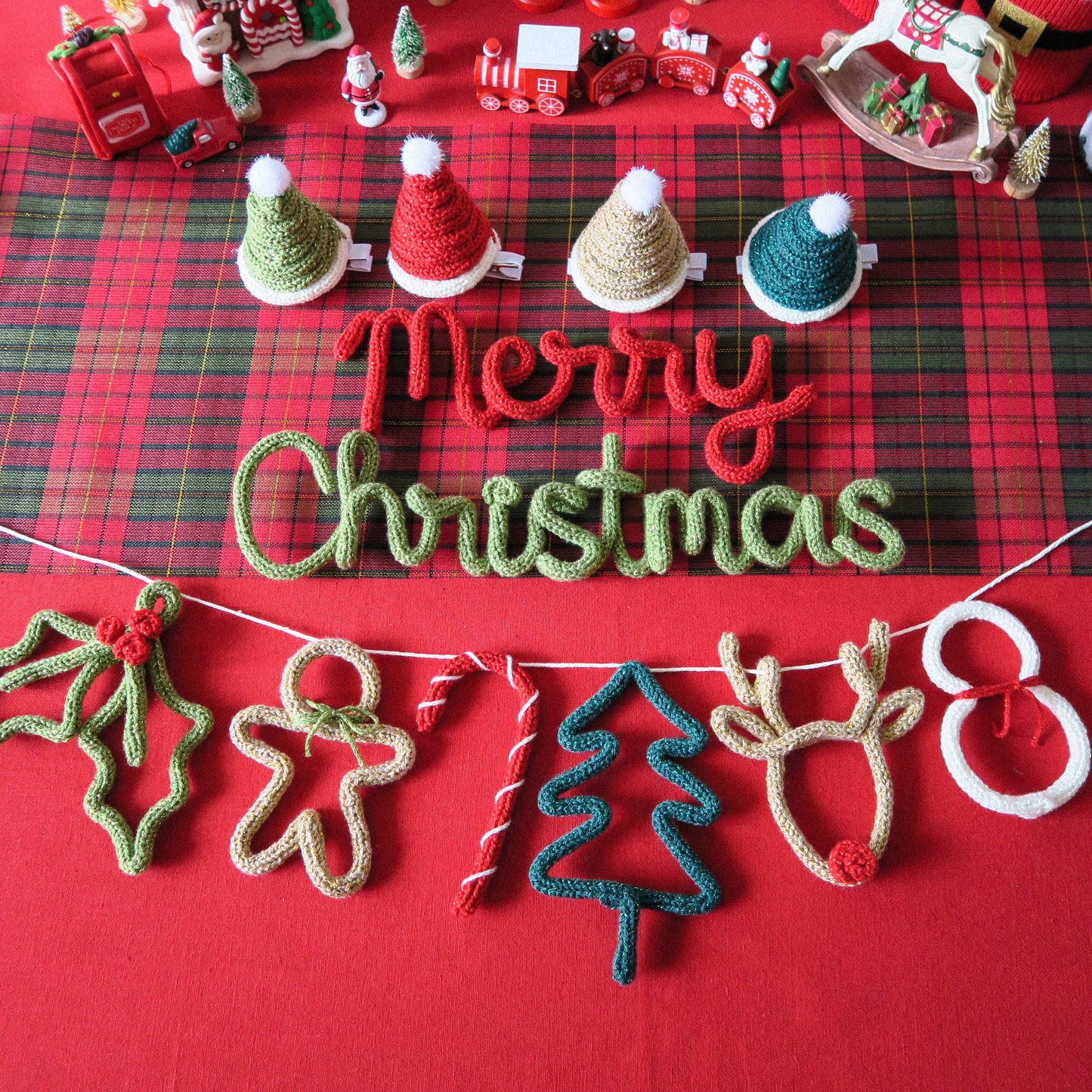 CHRISTMAS GARLAND SET