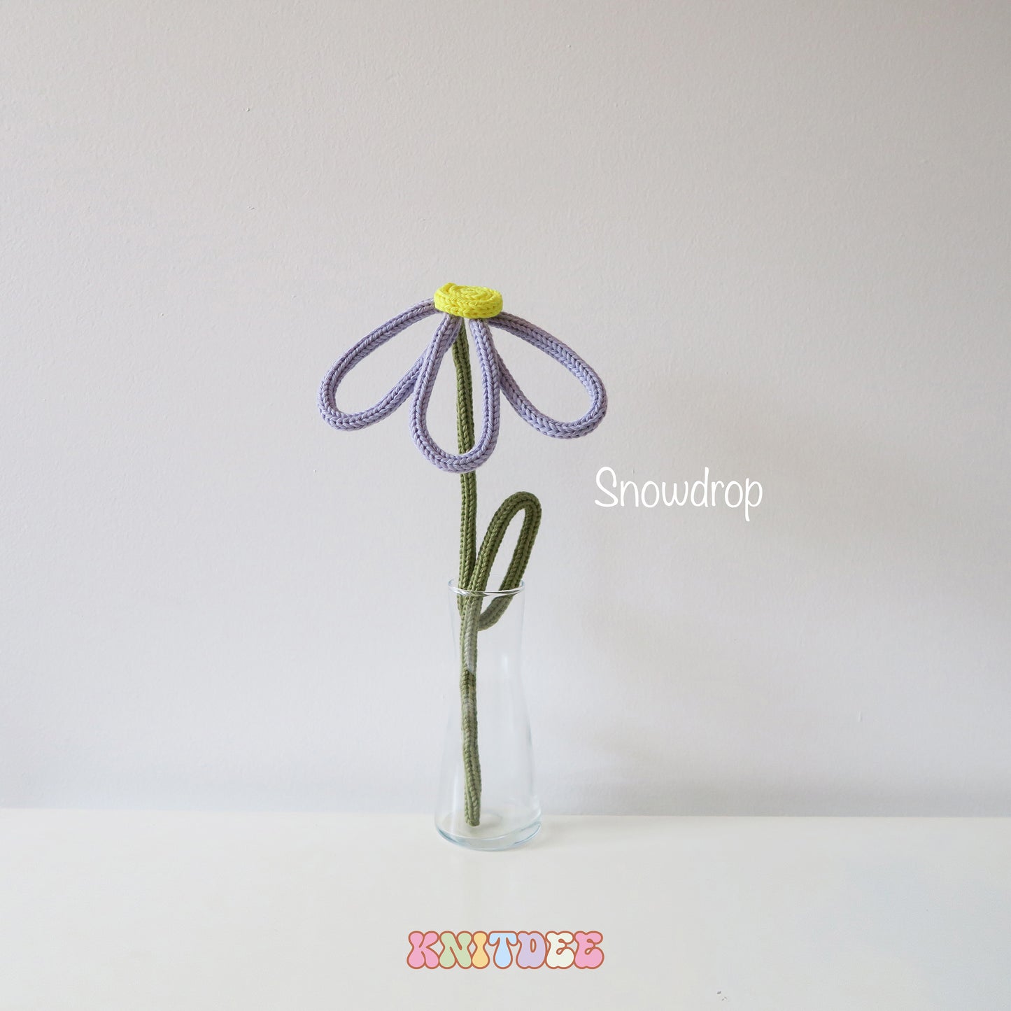 KNITTED FOREVER FLOWERS