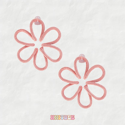 OUTLINE KNIT FLOWER