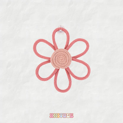 CLASSIC KNIT FLOWER