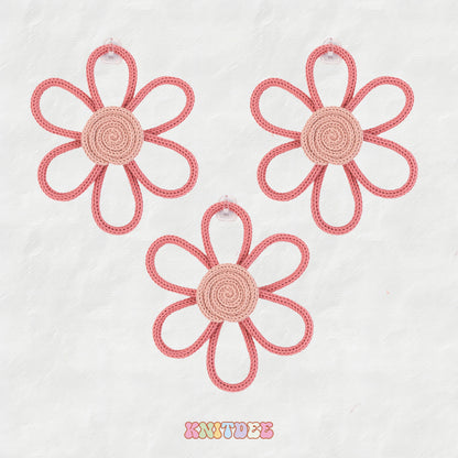 CLASSIC KNIT FLOWER