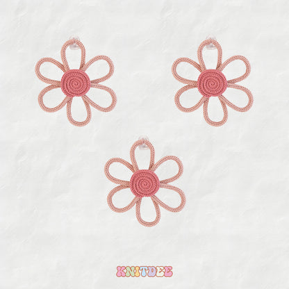 CLASSIC KNIT FLOWER
